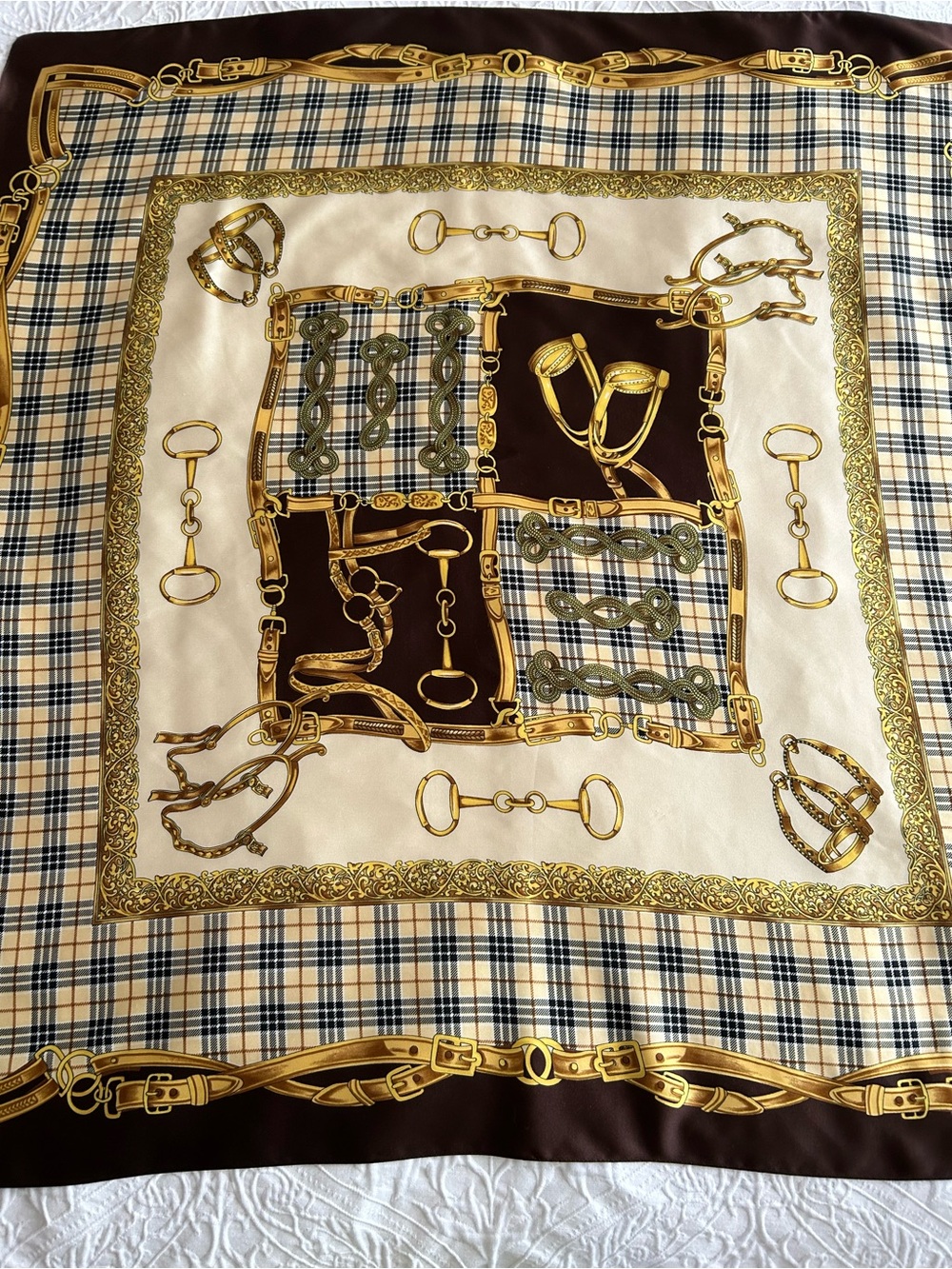 Luxury Horsebit Print Tablecloth in Cream and Brown